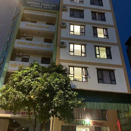 Dragon Hotel Ha Long Exterior photo